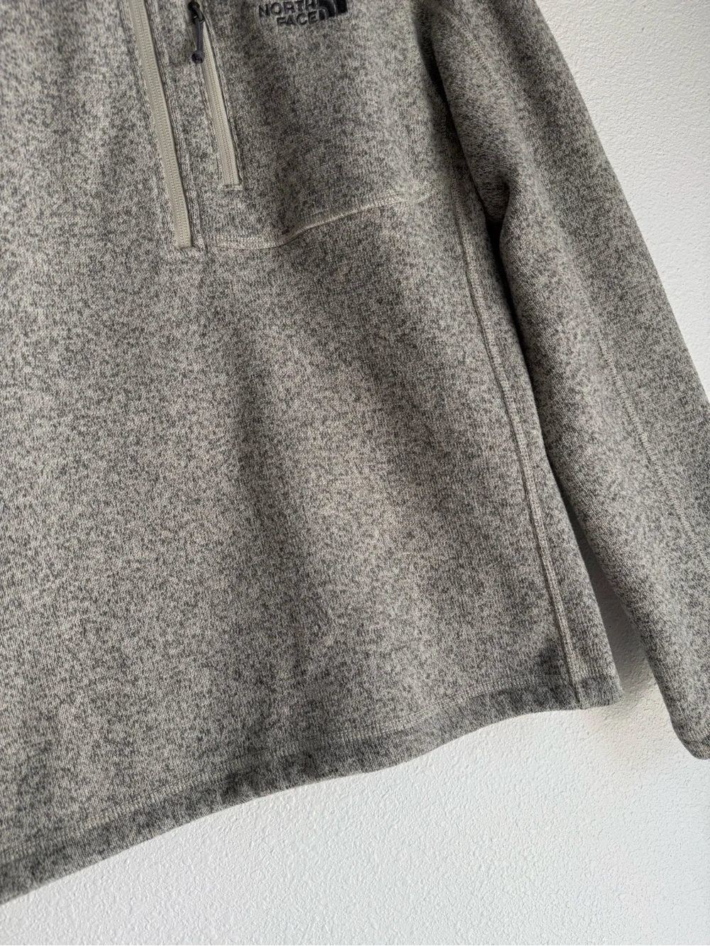 The North Face Gordon Lyons Sweater Pull Over 1/4 Zip